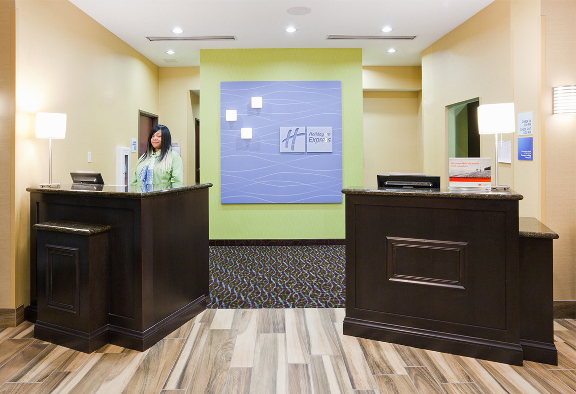 Hotel Photo Gallery – Holiday Inn Express Davenport